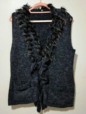 Milano Boho Charcoal Gray Wool Blend Faux Fur Trim Knit Vest Size Large